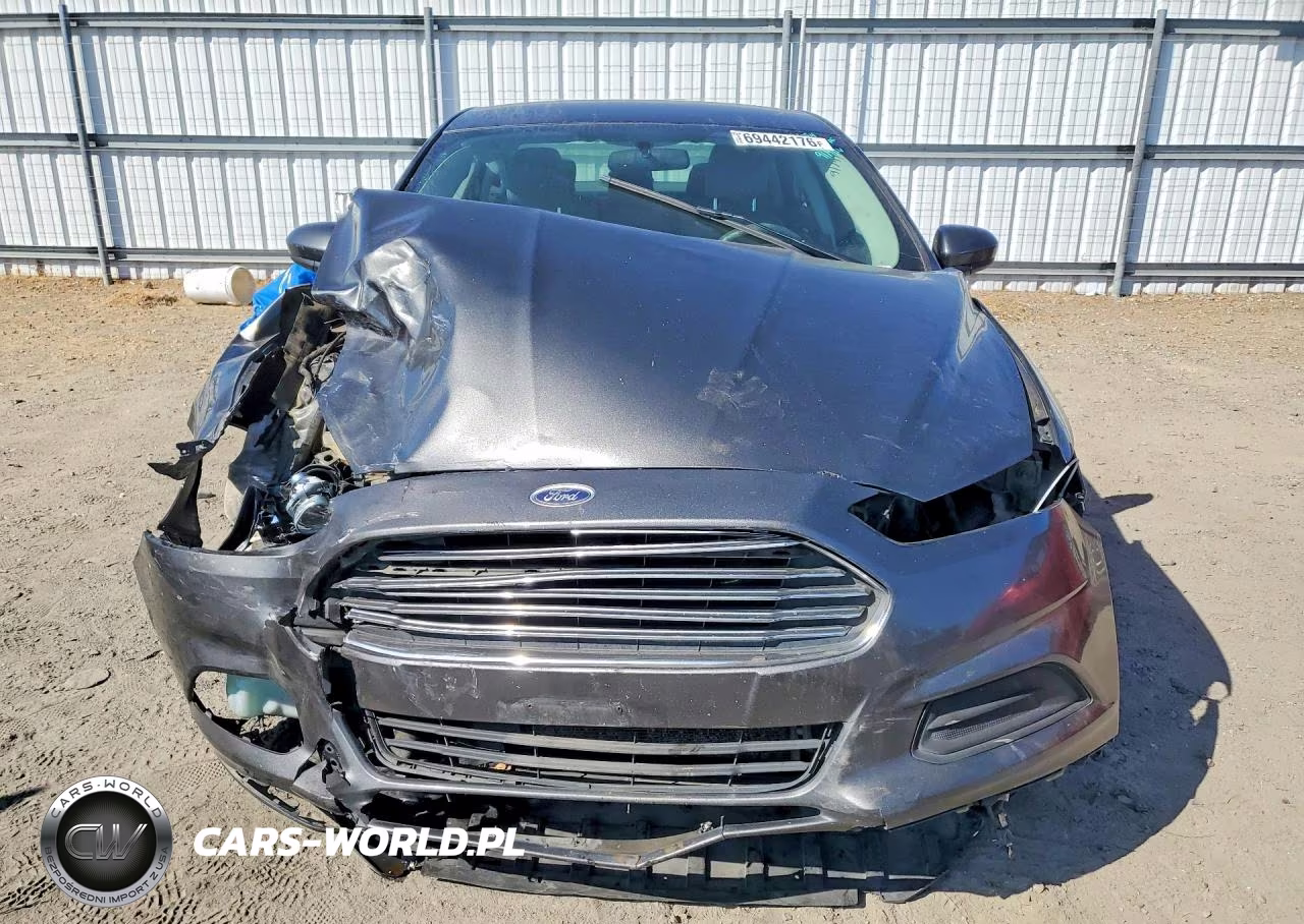 2015 Ford Fusion S VIN:3FA6P0G77FR226916 - 5