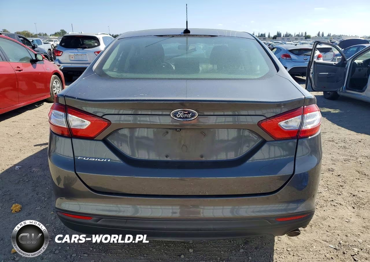 2015 Ford Fusion S VIN:3FA6P0G77FR226916 - 6