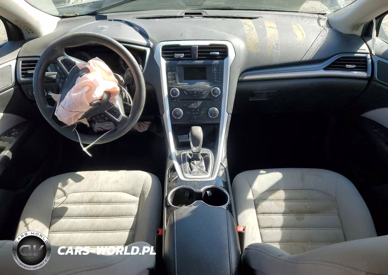 2015 Ford Fusion S VIN:3FA6P0G77FR226916 - 8