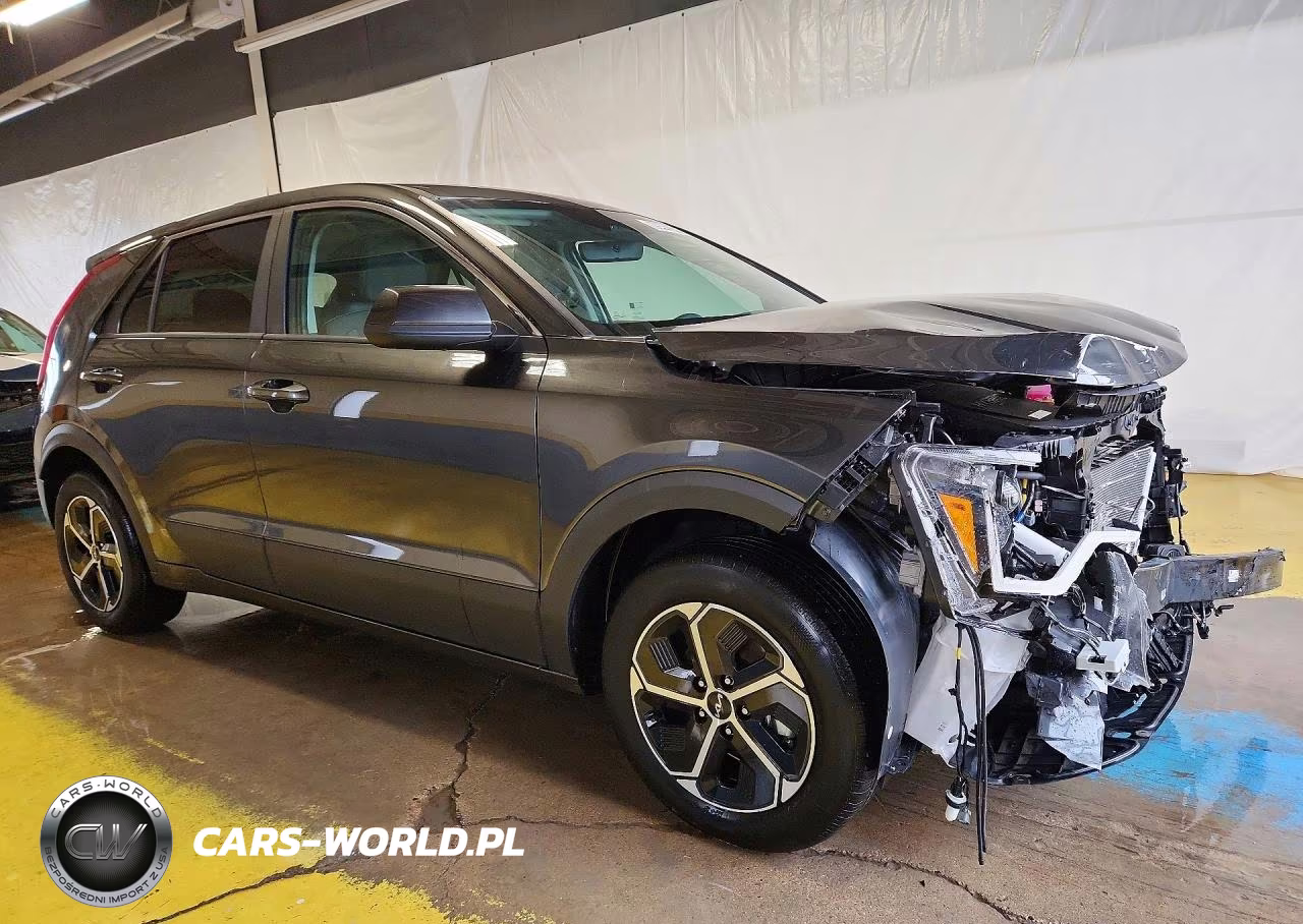 2026 Kia Niro Lx VIN:KNDCP3LE2T5342705 - 4