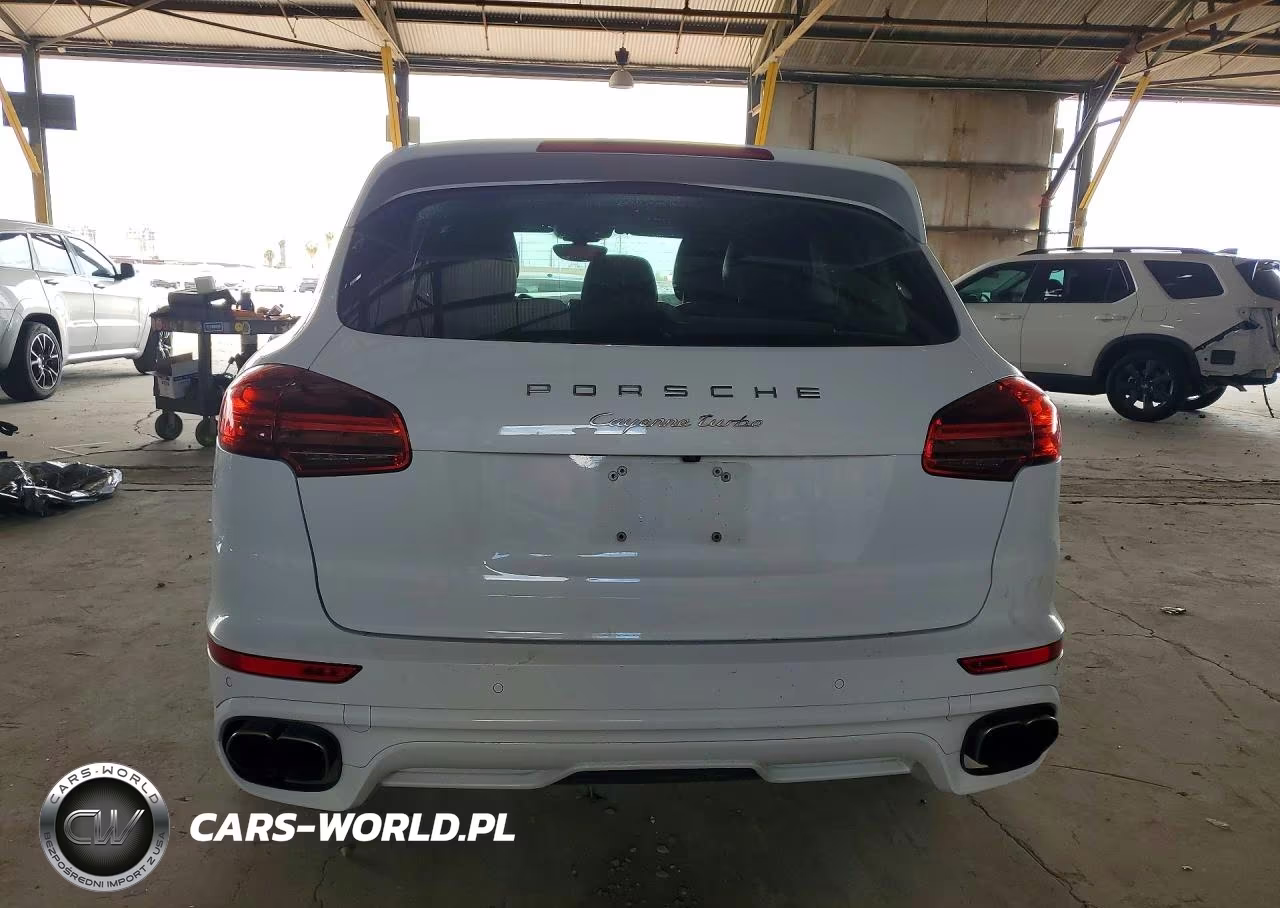 2017 Porsche Cayenne Turbo VIN:WP1AC2A20HLA92436 - 6