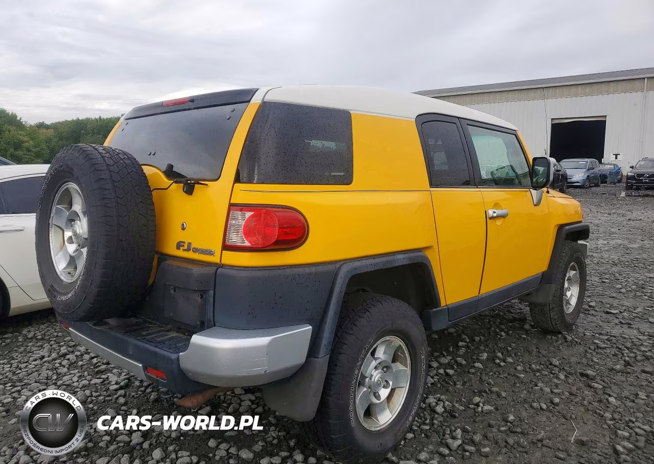 2008 Toyota Fj Cruiser Base VIN:JTEBU11F18K014619 - 3
