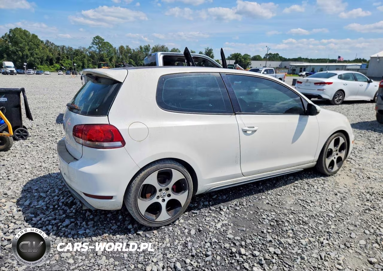2011 Volkswagen Gti VIN:WVWEV7AJ4BW103879 - 3