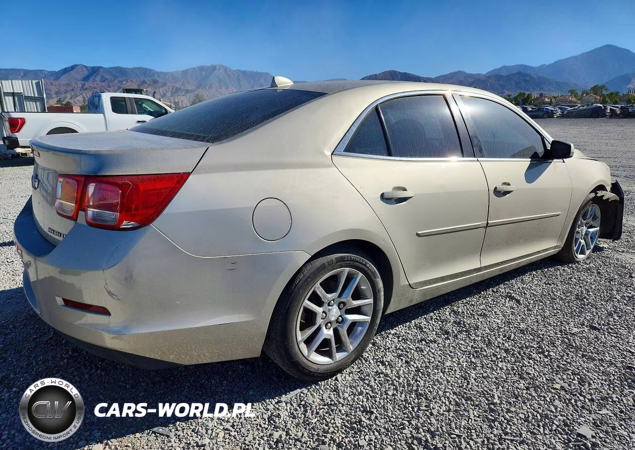 2014 Chevrolet Malibu 1Lt VIN:1G11C5SL3EF131730 - 3
