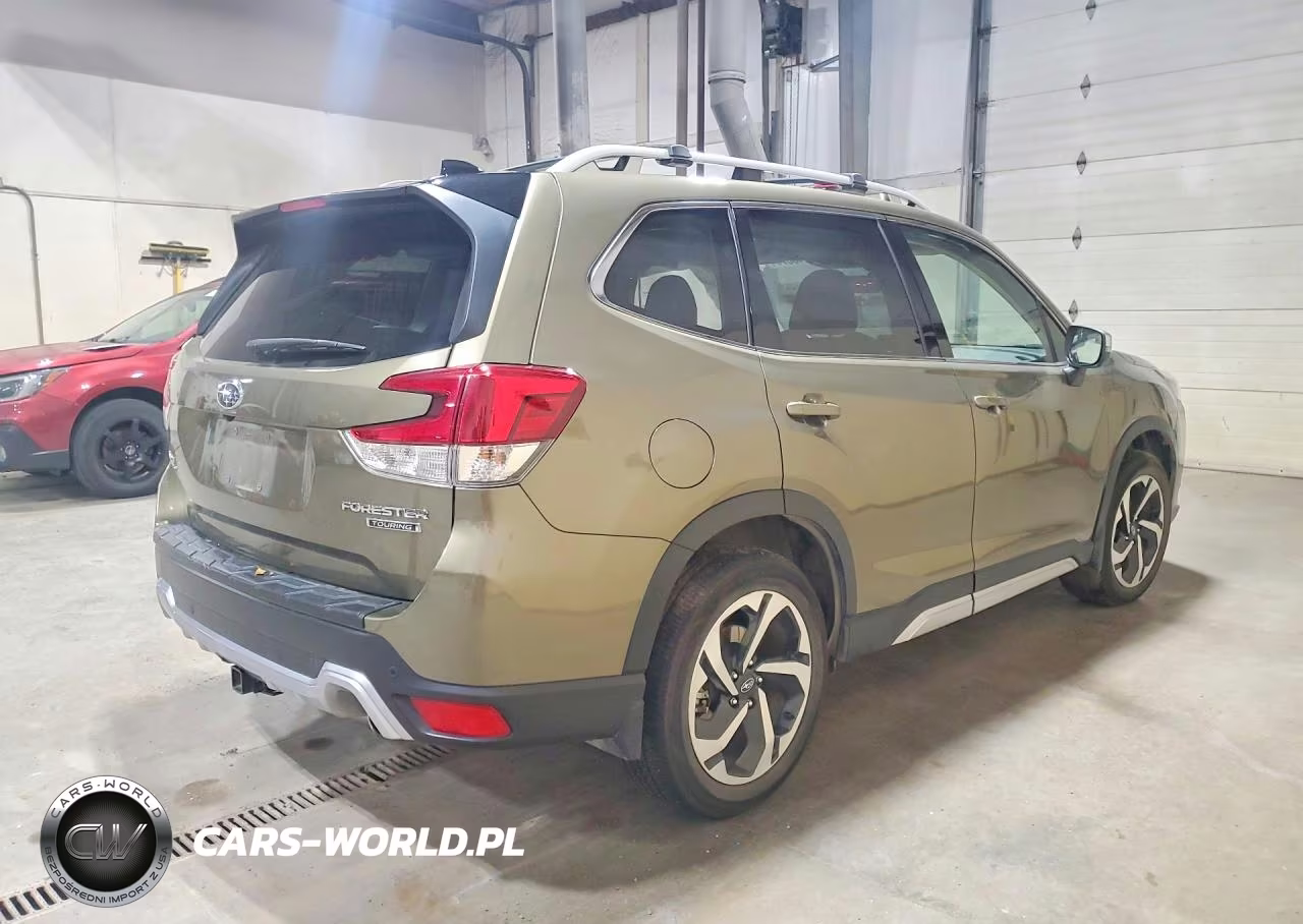 2024 Subaru Forester Touring VIN:JF2SKAMC1RH473760 - 3