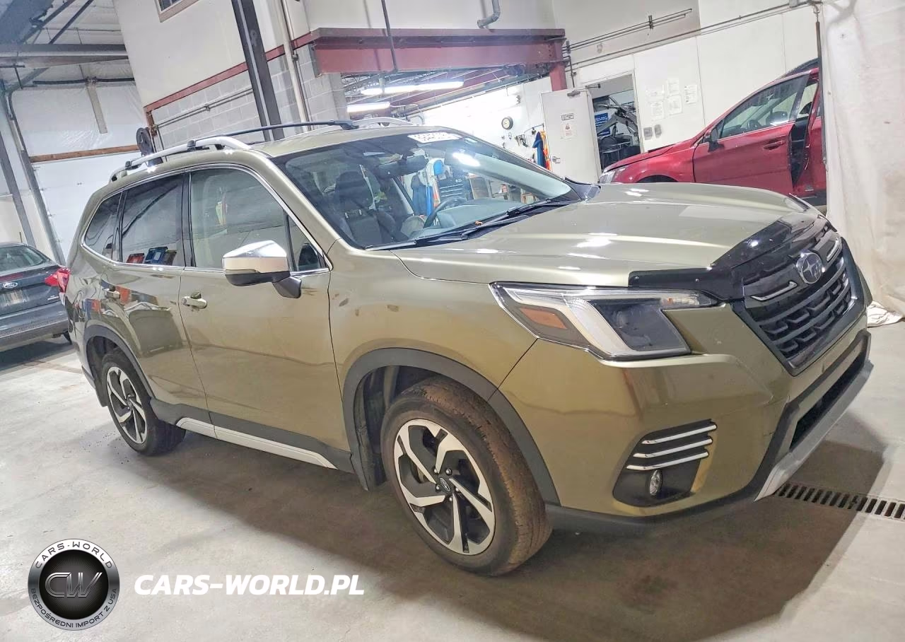 2024 Subaru Forester Touring VIN:JF2SKAMC1RH473760 - 4