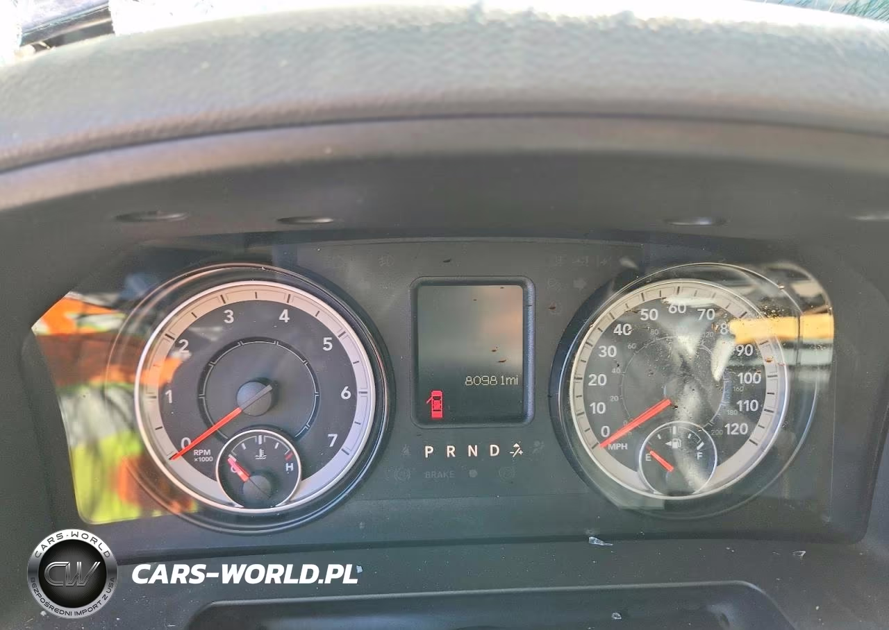 2016 Ram 1500 St VIN:3C6JR6AT2GG206343 - 9