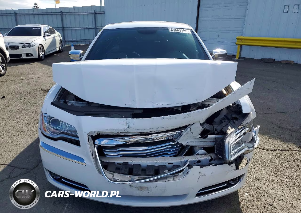 2013 Chrysler 300C VIN:2C3CCAEG4DH606598 - 5