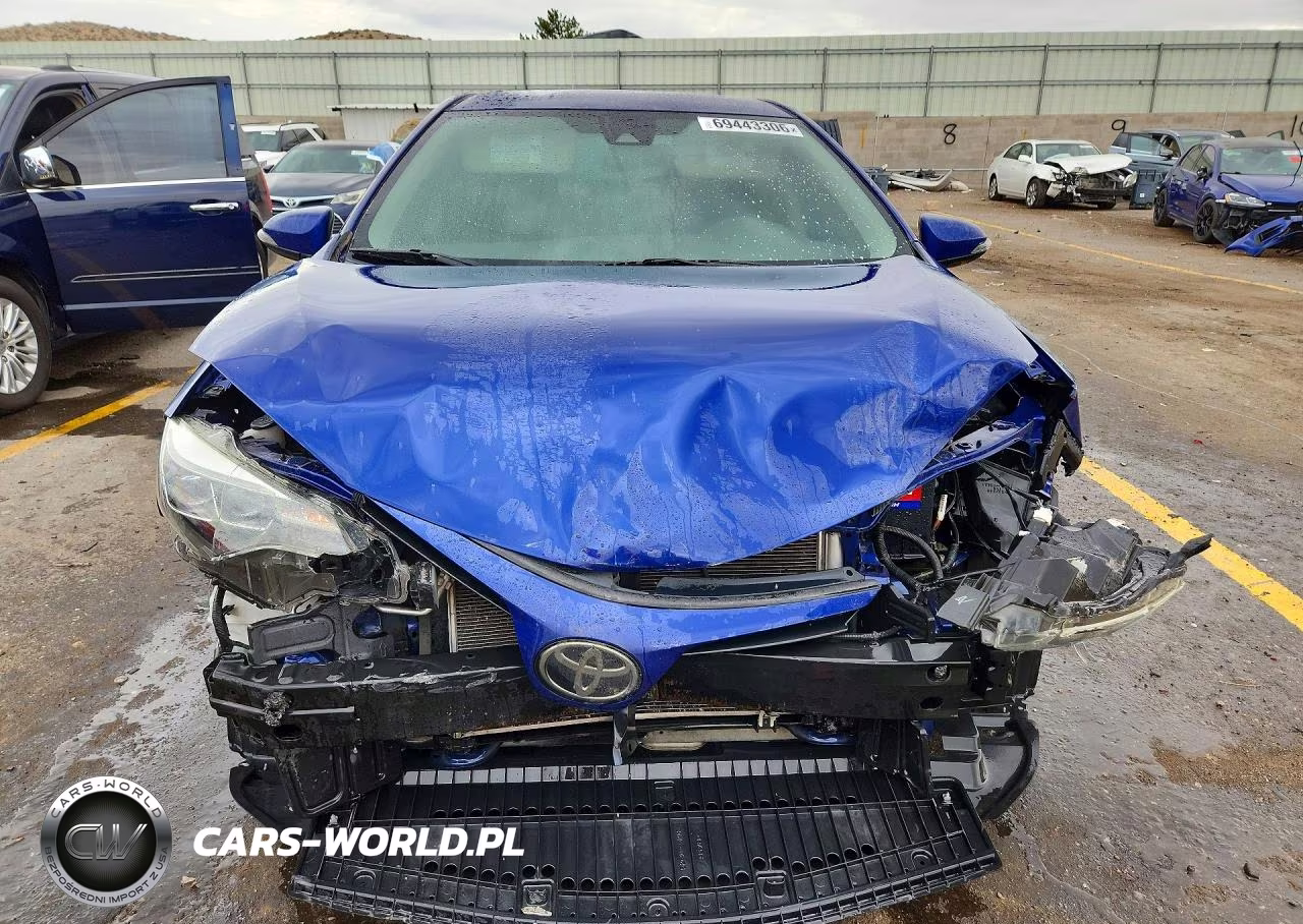 2018 Toyota Corolla Se VIN:2T1BURHE0JC080490 - 5