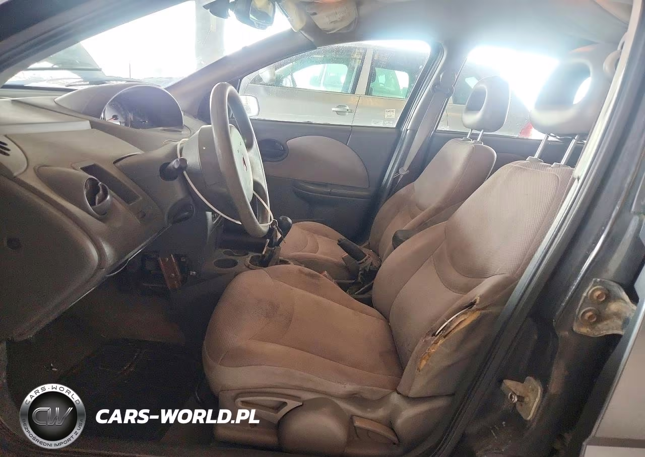 2004 Saturn Ion Level 2 VIN:1G8AZ52F64Z232011 - 7