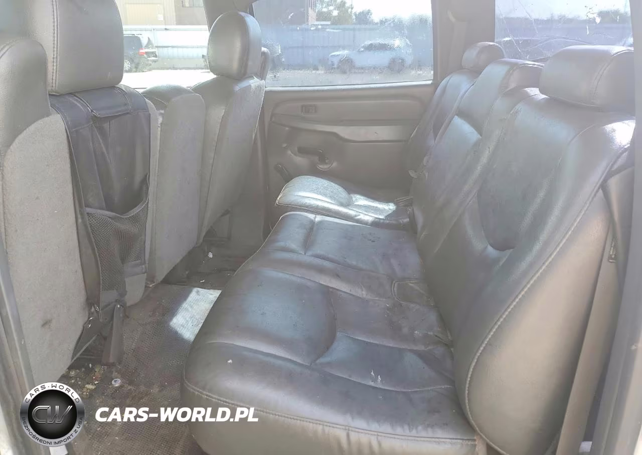 2004 Chevrolet Silverado K3500 VIN:1GCHK33UX4F180006 - 10