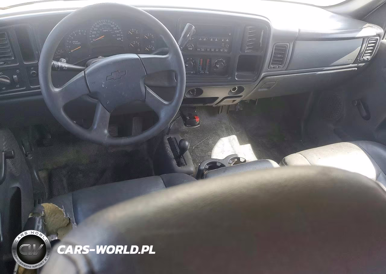 2004 Chevrolet Silverado K3500 VIN:1GCHK33UX4F180006 - 8