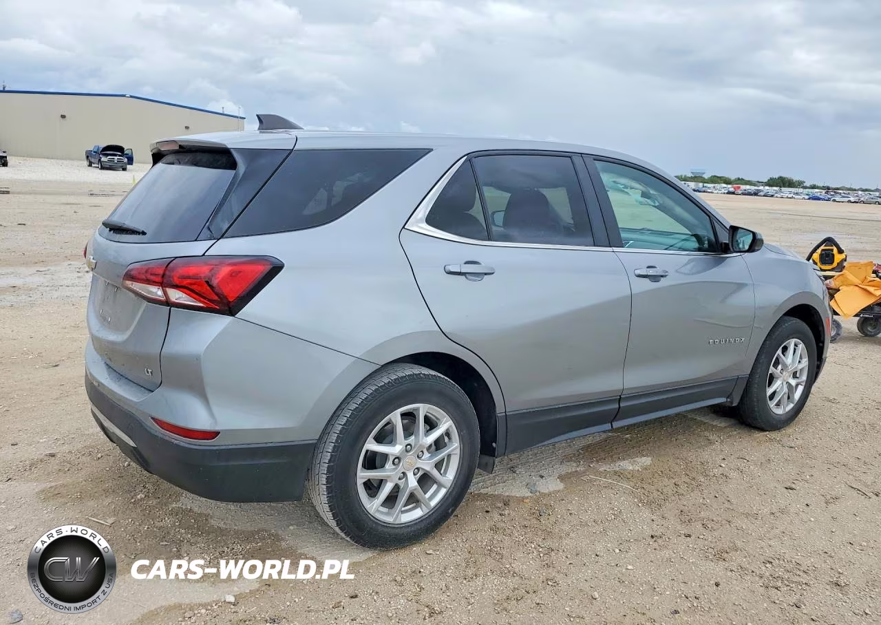 2023 Chevrolet Equinox Lt VIN:3GNAXKEG2PS181257 - 3