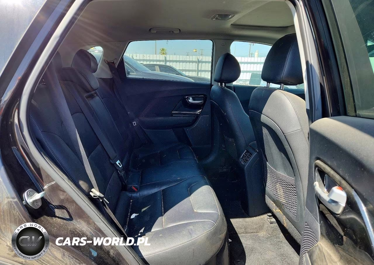 2017 Kia Niro Ex Touring VIN:KNDCE3LC8H5076246 - 10