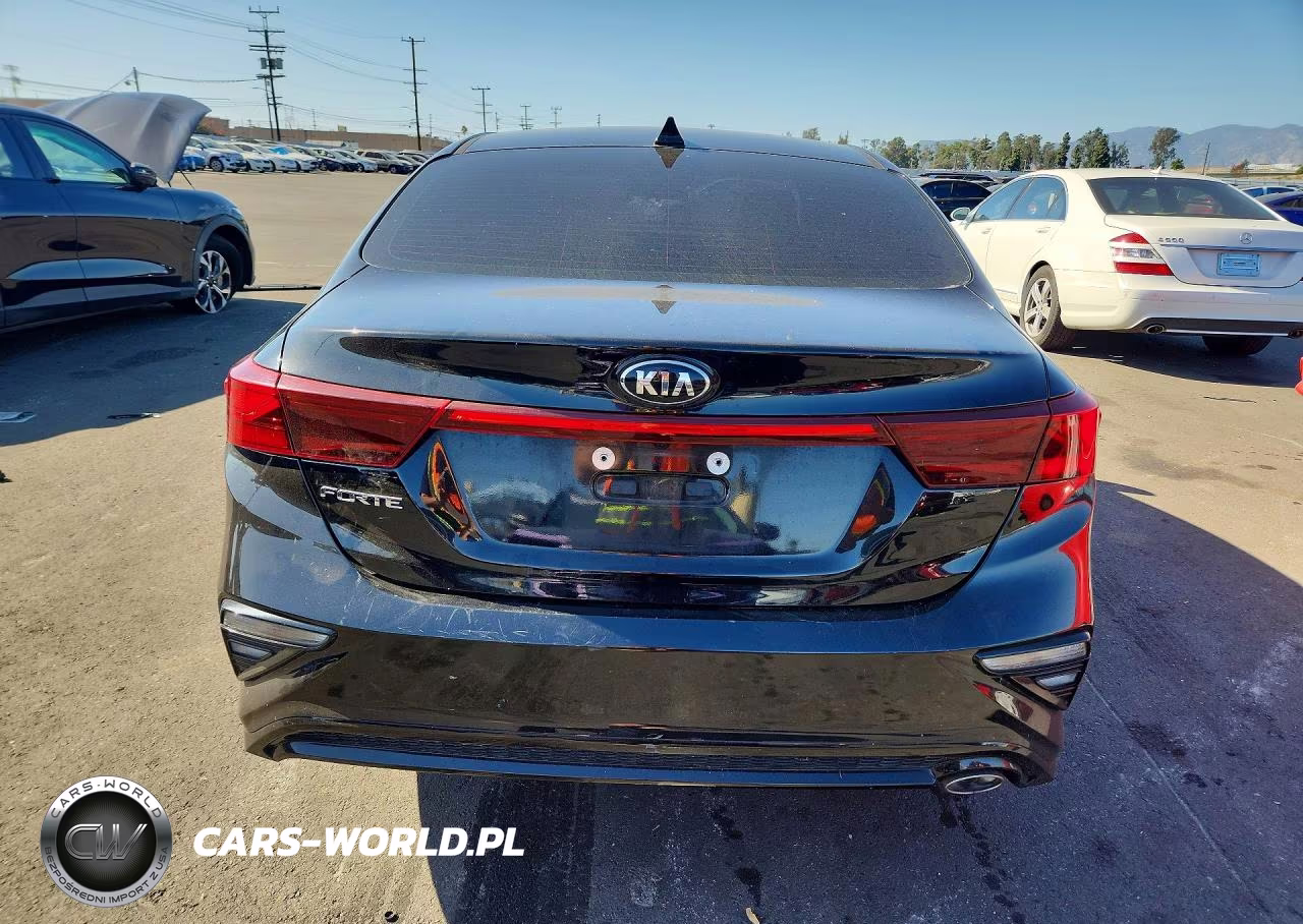 2021 Kia Forte Lxs VIN:3KPF24AD2ME387449 - 6