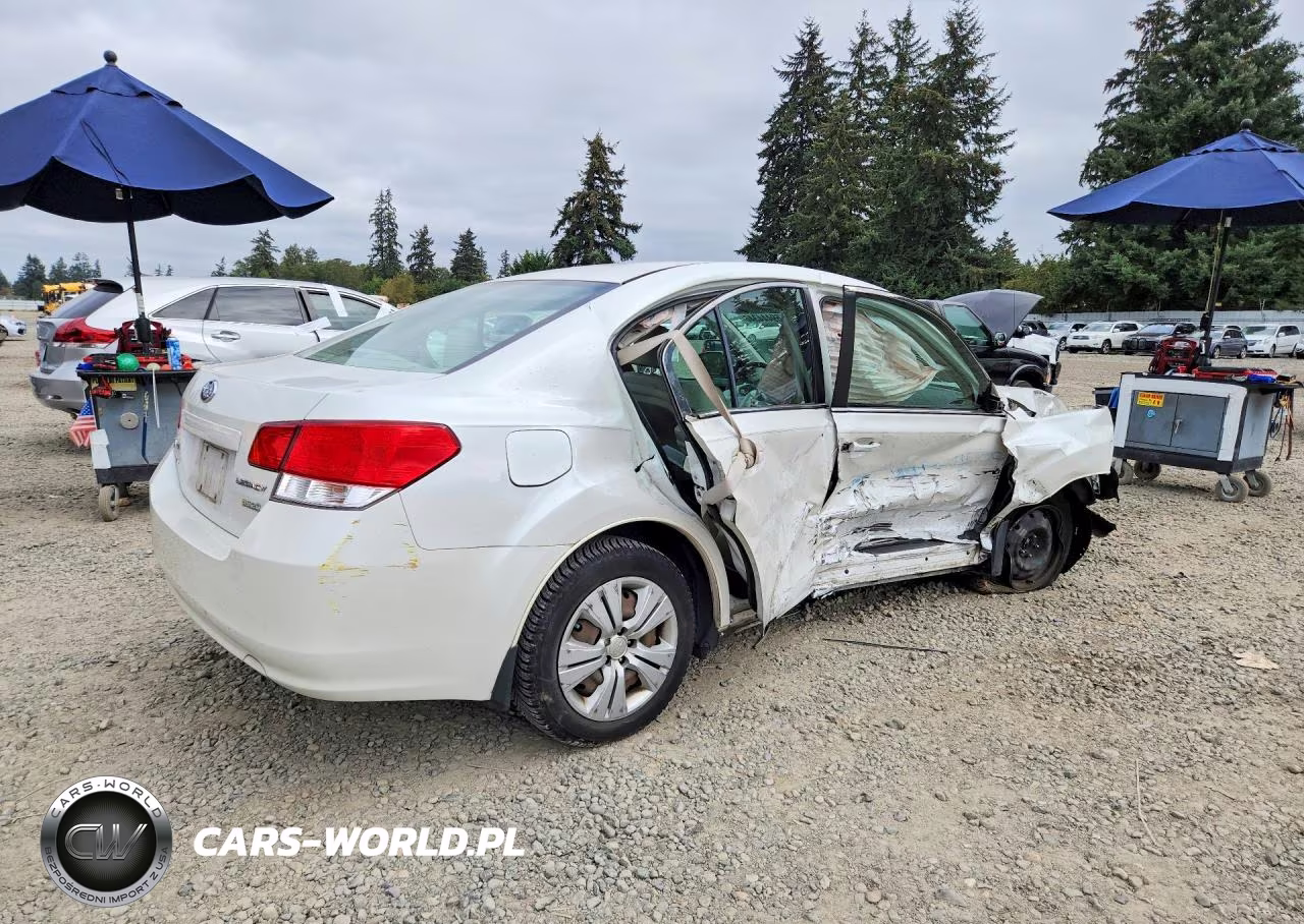2010 Subaru Legacy 2.5I VIN:4S3BMBA67A3232364 - 3