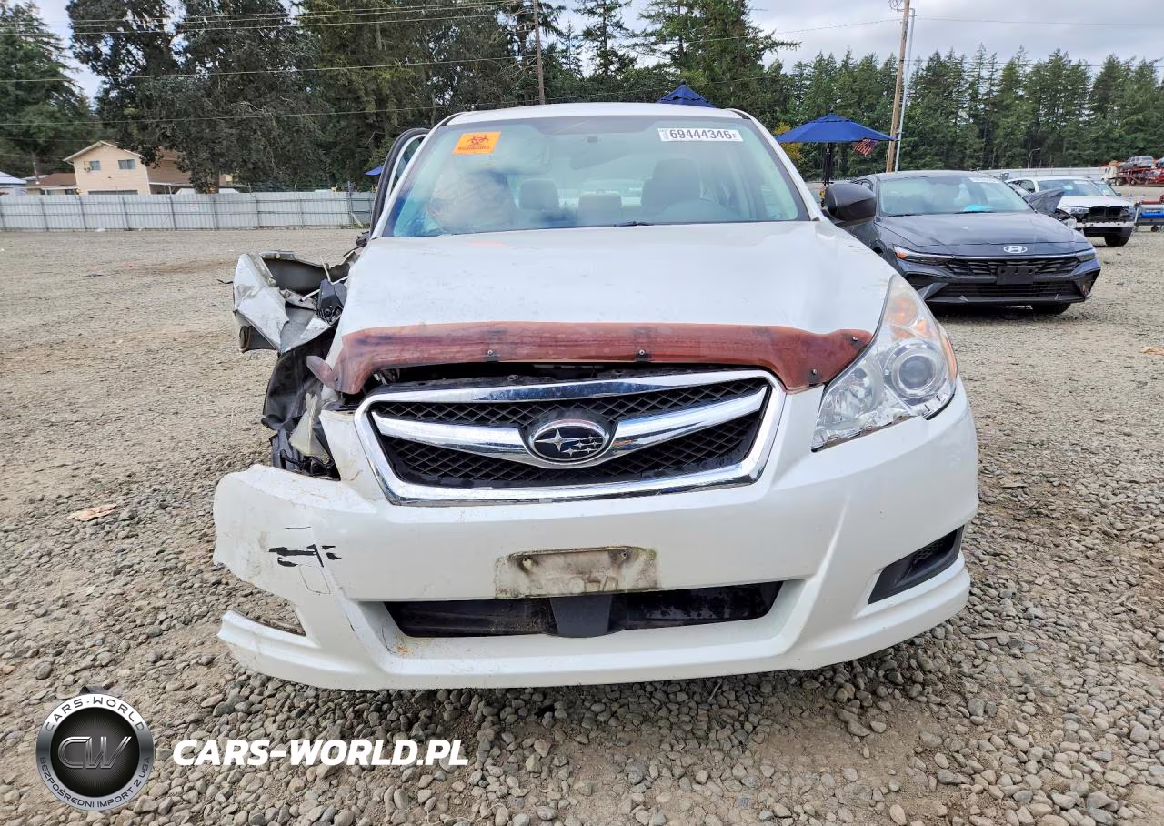 2010 Subaru Legacy 2.5I VIN:4S3BMBA67A3232364 - 5