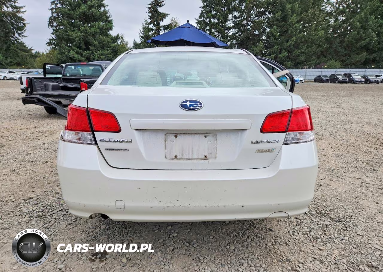 2010 Subaru Legacy 2.5I VIN:4S3BMBA67A3232364 - 6