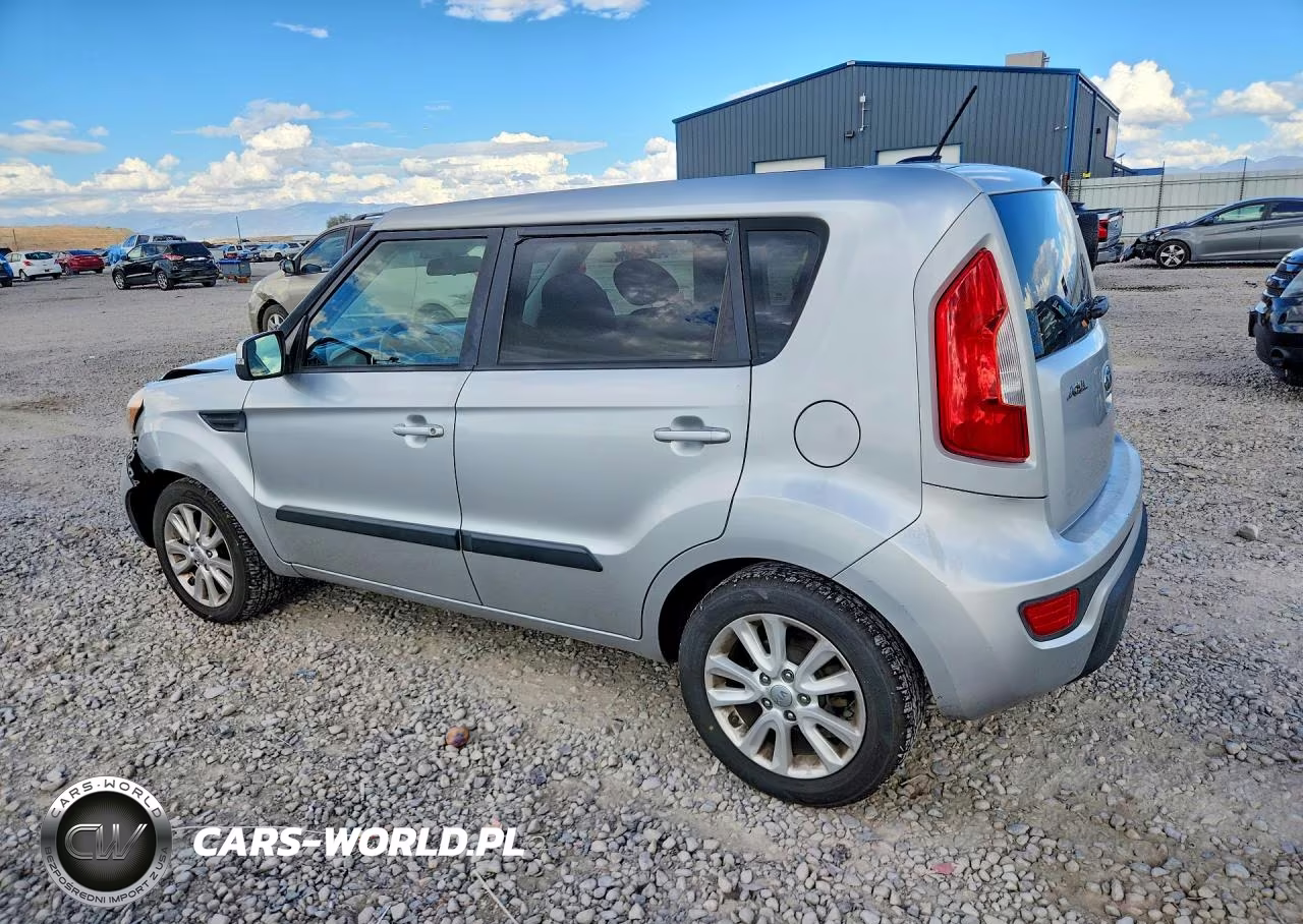 2013 Kia Soul + VIN:KNDJT2A63D7765453 - 2