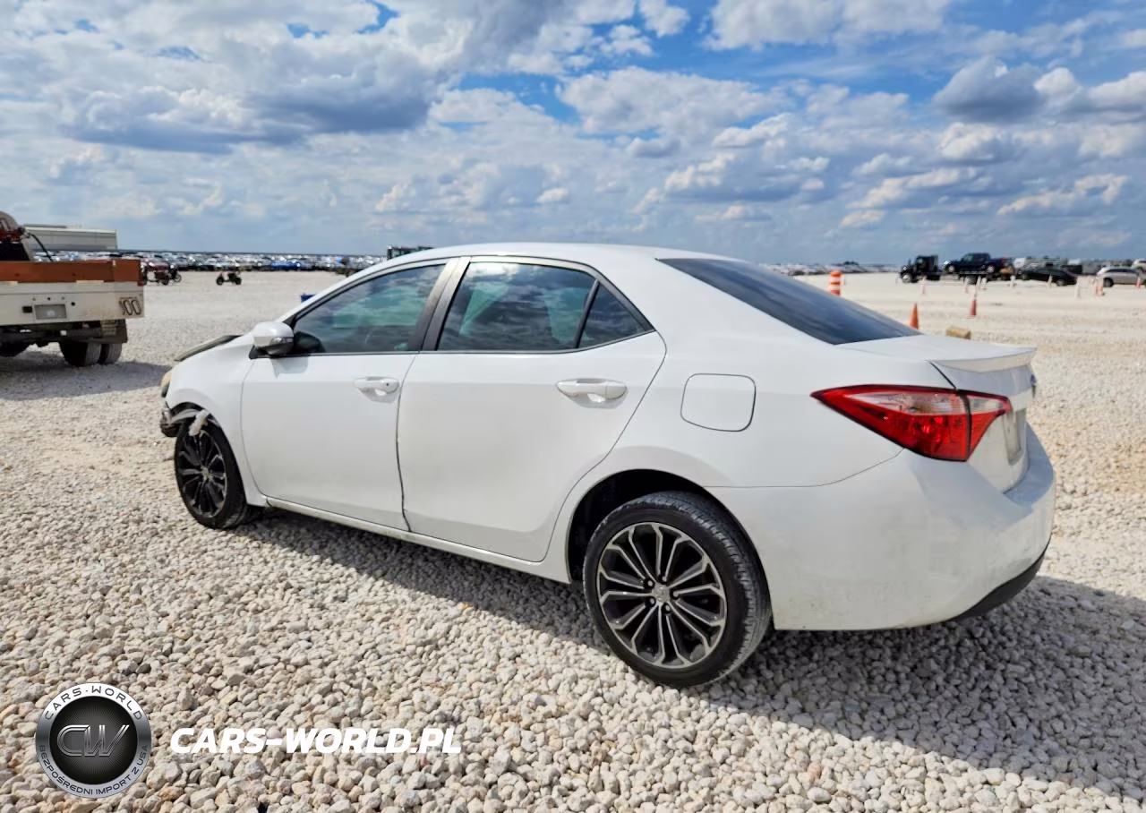 2015 Toyota Corolla S Plus VIN:5YFBURHE7FP212202 - 2