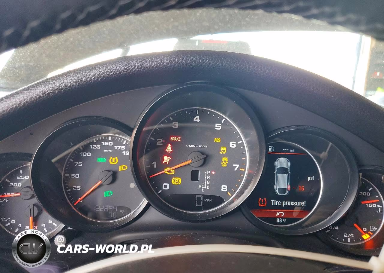 2013 Porsche Panamera 2 VIN:WP0AA2A75DL017048 - 9