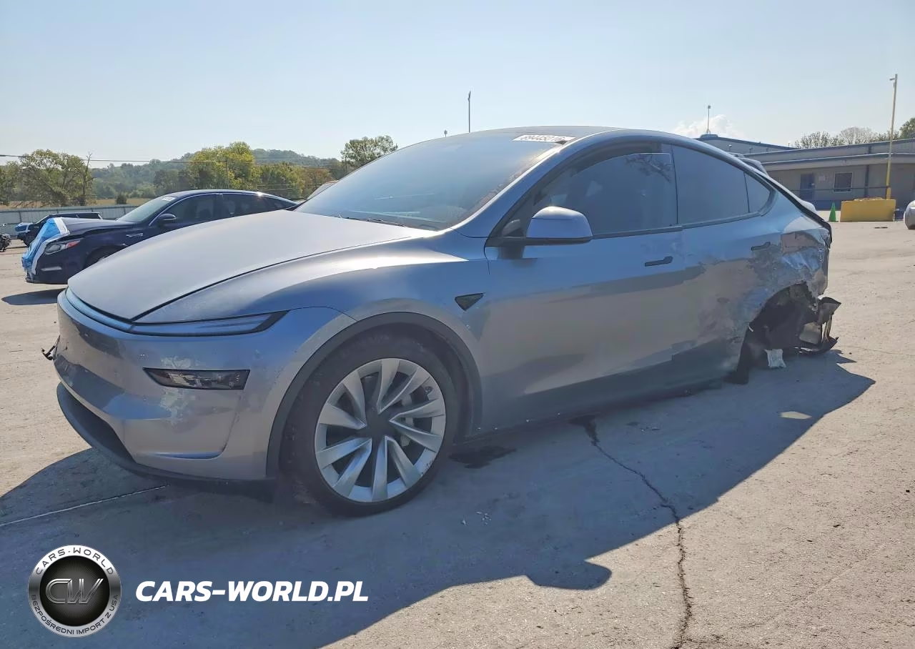 2026 Tesla Model Y – zdjęcie 1 z 12
