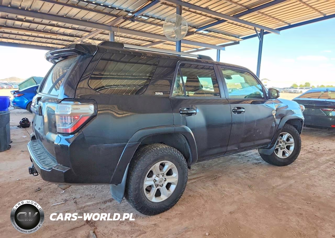 2022 Toyota 4Runner Sr5 VIN:JTEMU5JR1N6006826 - 3