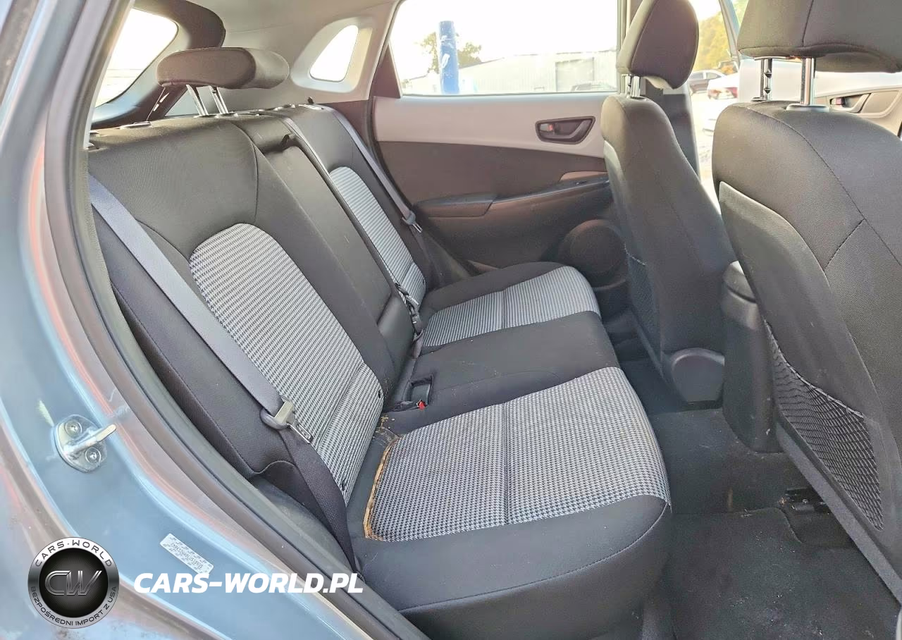 2020 Hyundai Kona Se VIN:KM8K12AA0LU518935 - 10
