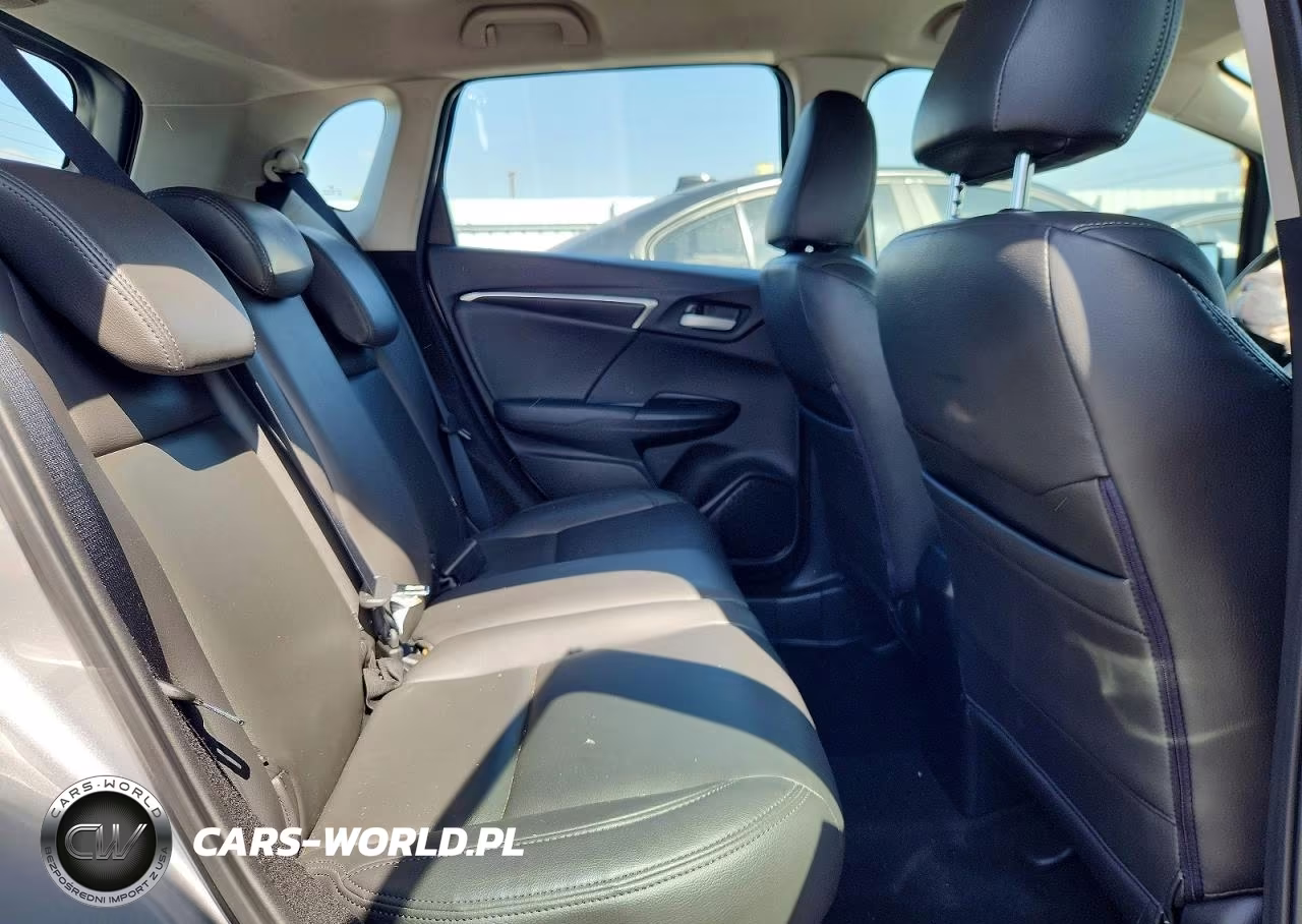 2019 Honda Fit Lx VIN:3HGGK5H46KM749108 - 10