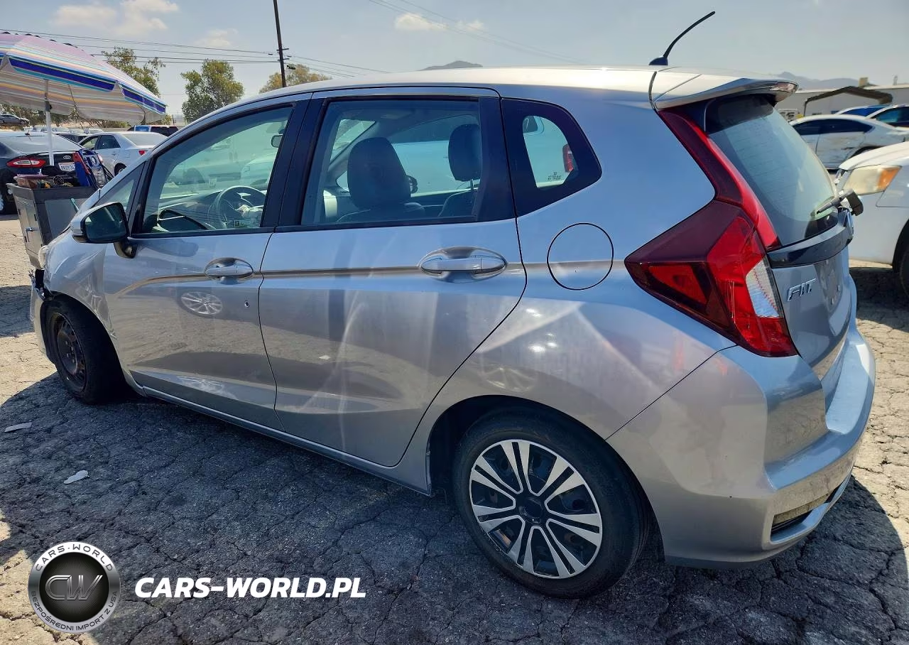 2019 Honda Fit Lx VIN:3HGGK5H46KM749108 - 2