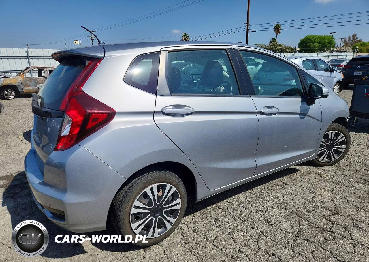 2019 Honda Fit Lx VIN:3HGGK5H46KM749108 - 3