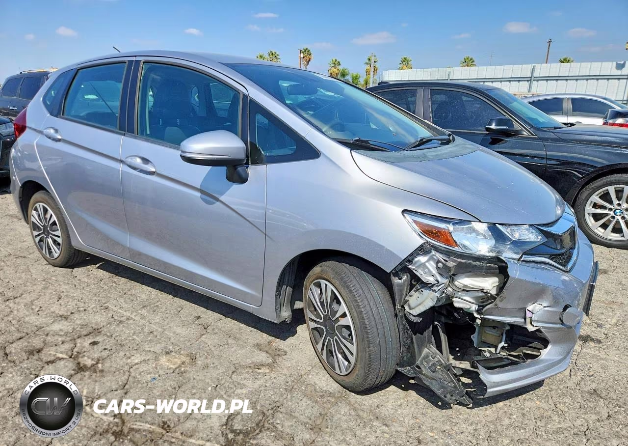 2019 Honda Fit Lx VIN:3HGGK5H46KM749108 - 4