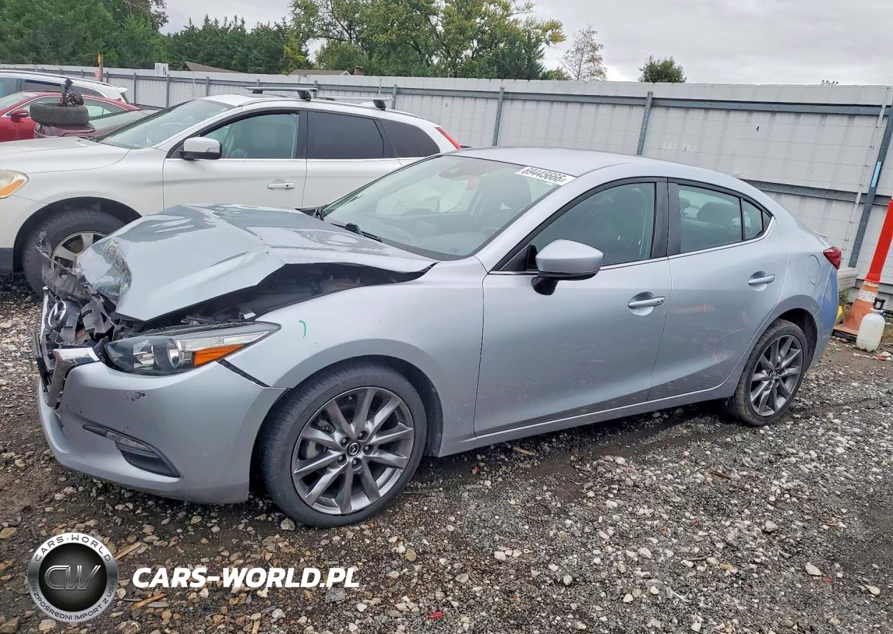 2018 Mazda 3 Touring VIN:3MZBN1V36JM170331 - 1