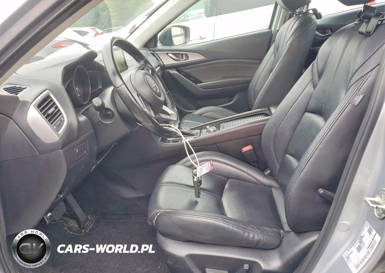 2018 Mazda 3 Touring VIN:3MZBN1V36JM170331 - 7