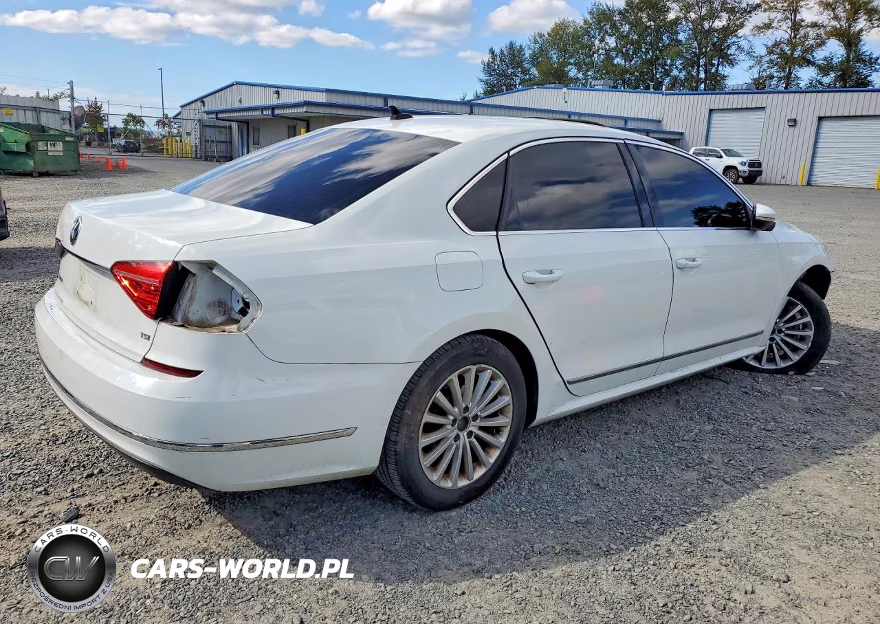 2016 Volkswagen Passat Se VIN:1VWBS7A31GC019781 - 3