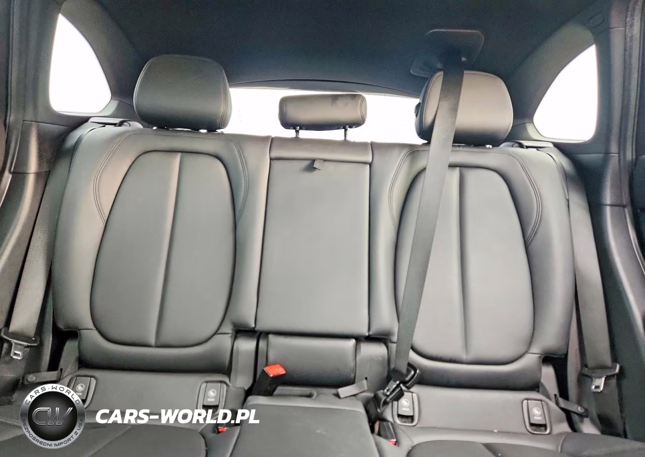 2016 BMW X1 xDrive28I VIN:WBXHT3C31G5E50762 - 10