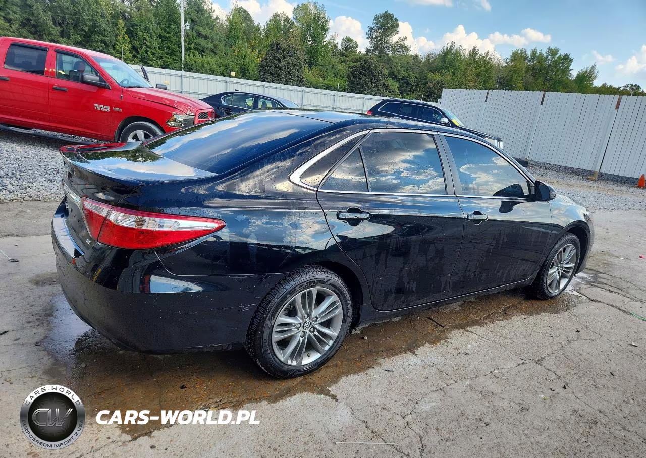2017 Toyota Camry Se VIN:4T1BF1FK0HU277799 - 3