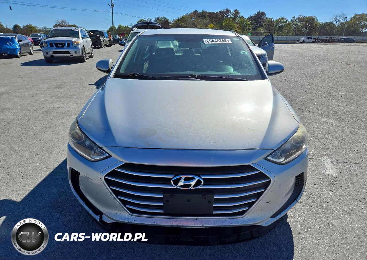 2018 Hyundai Elantra Sel VIN:5NPD84LF5JH305516 - 5