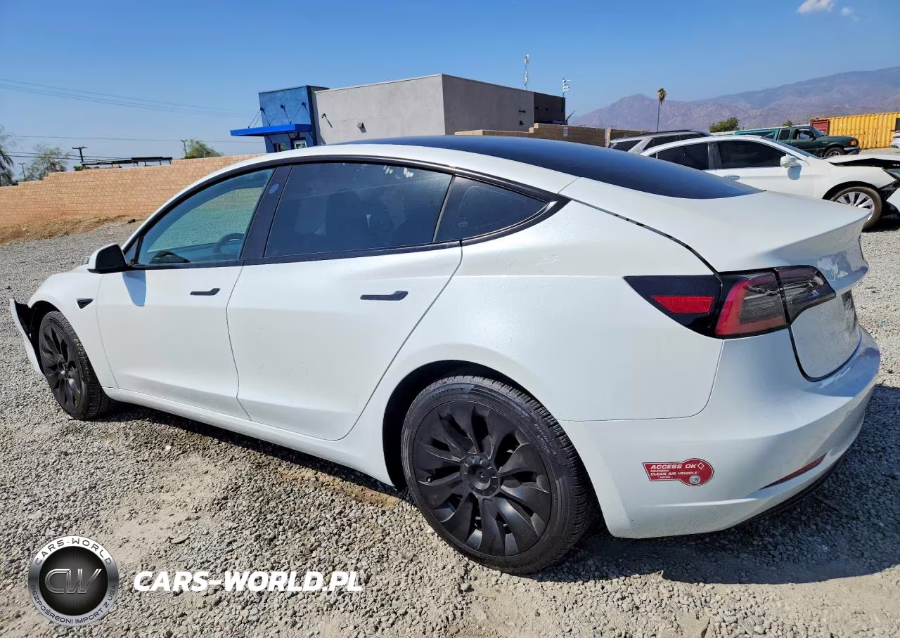 2023 Tesla Model 3 VIN:5YJ3E1EA9PF485661 - 2