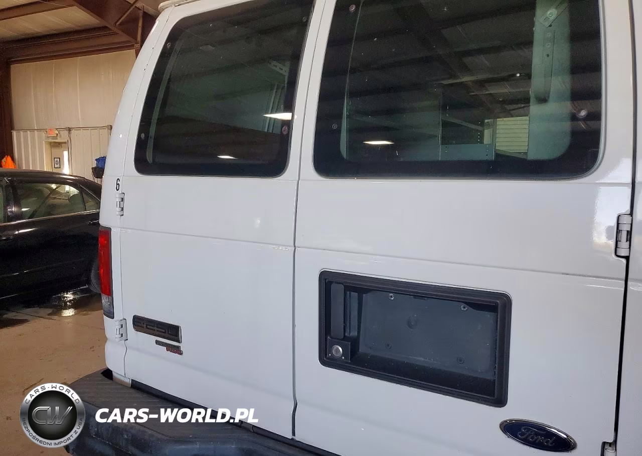 2011 Ford Econoline E250 Van VIN:1FTNE2EL1BDA10358 - 10