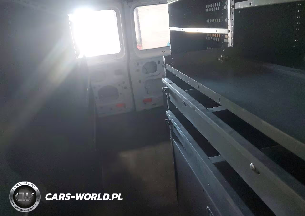 2011 Ford Econoline E250 Van VIN:1FTNE2EL1BDA10358 - 11