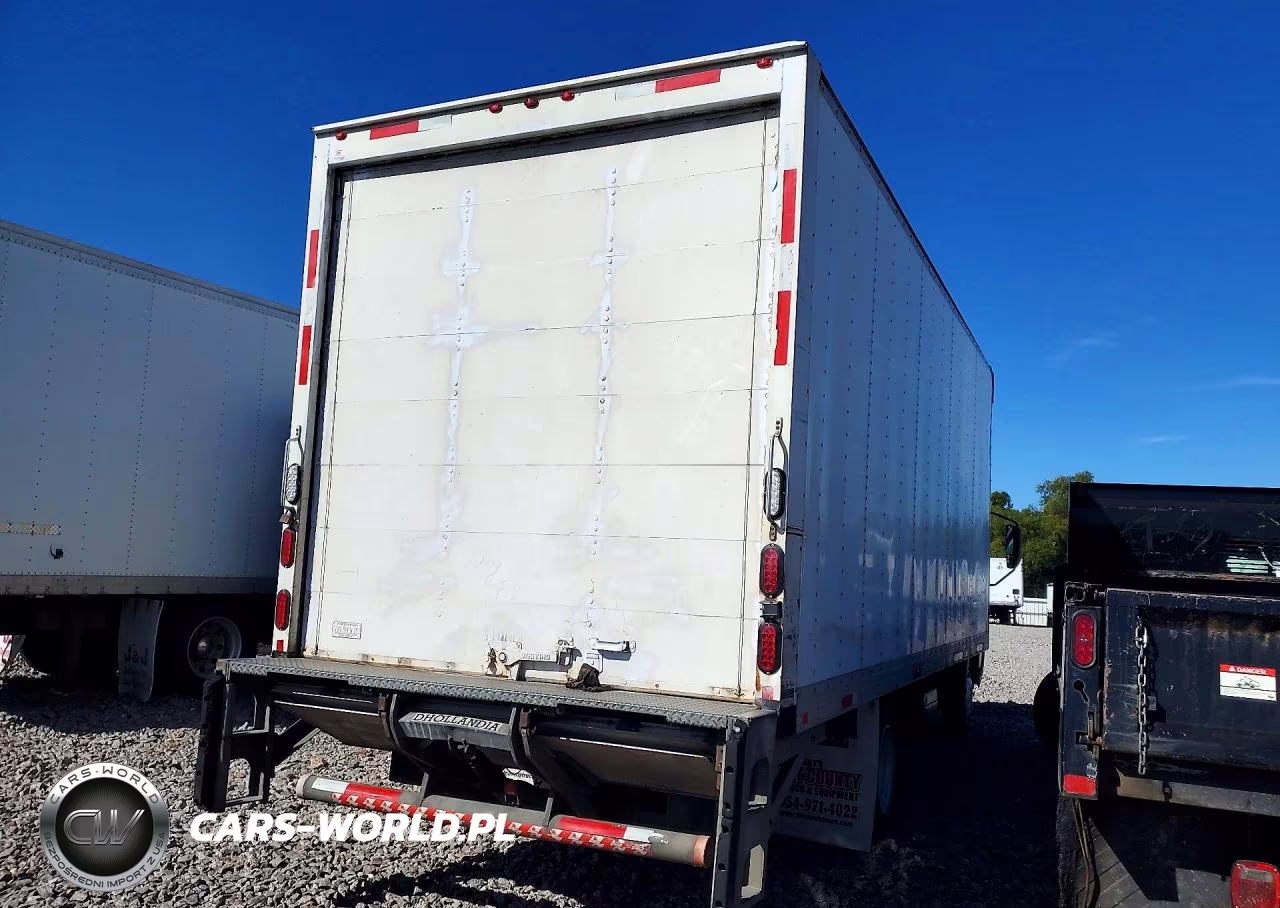 2018 Hino 195 Box Truck VIN:JHHSDM2H2JK007588 - 3