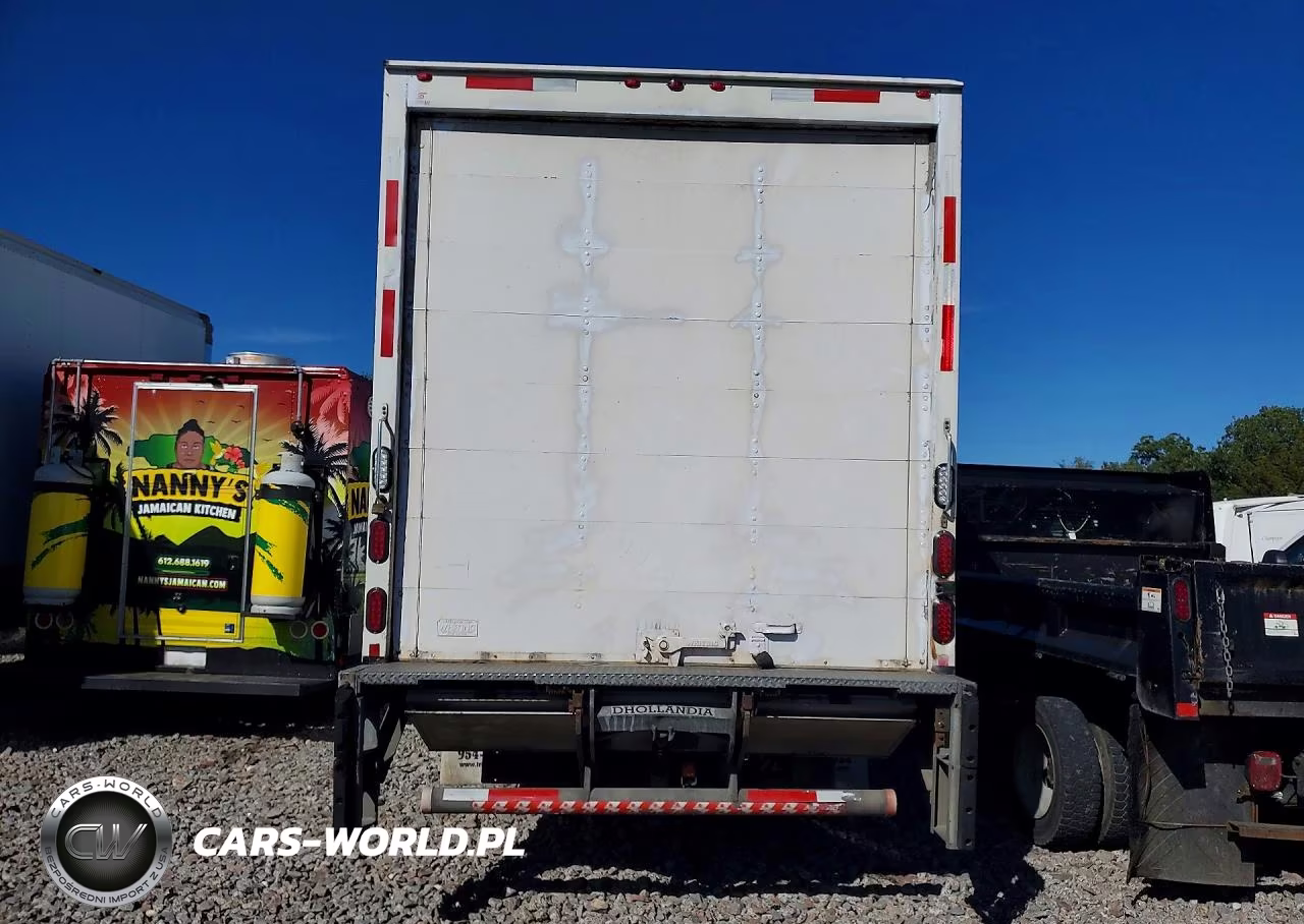 2018 Hino 195 Box Truck VIN:JHHSDM2H2JK007588 - 6