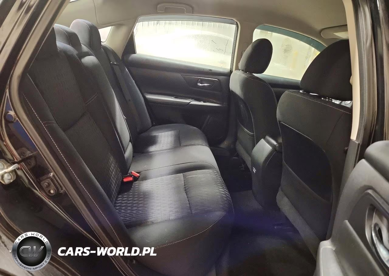 2018 Nissan Altima 2.5 S VIN:1N4AL3AP7JC228379 - 10
