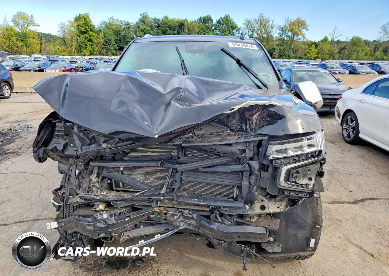 2023 Chevrolet Suburban K1500 Premier VIN:1GNSKFKD8PR559430 - 5