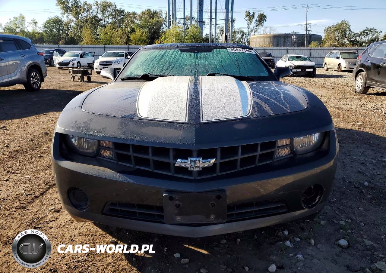 2013 Chevrolet Camaro Ls VIN:2G1FA1E34D9201713 - 5