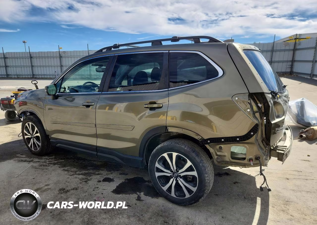 2023 Subaru Forester Limited VIN:JF2SKAPC3PH446424 - 2