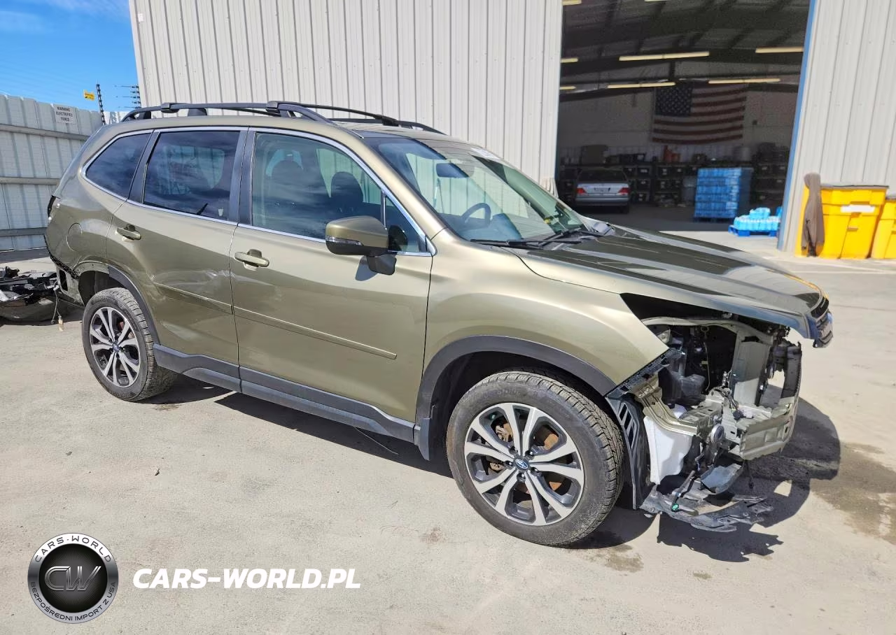 2023 Subaru Forester Limited VIN:JF2SKAPC3PH446424 - 4