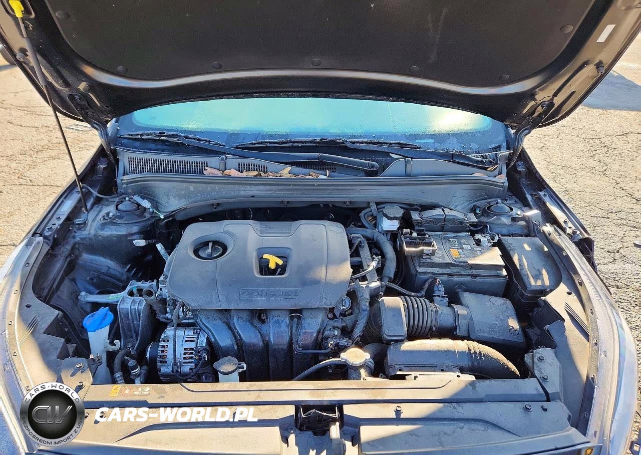 2024 Kia Forte Gt Line VIN:3KPF54AD9RE716680 - 11