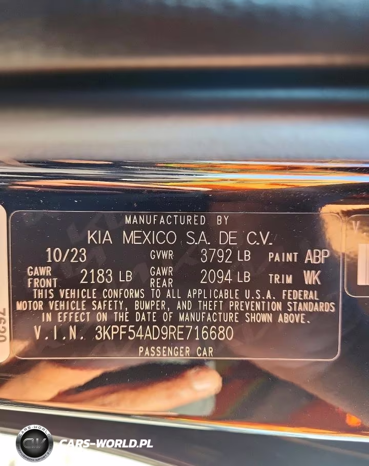 2024 Kia Forte Gt Line VIN:3KPF54AD9RE716680 - 12
